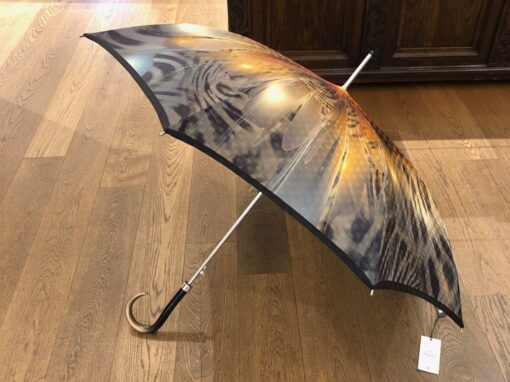 Elegante Regenschirme